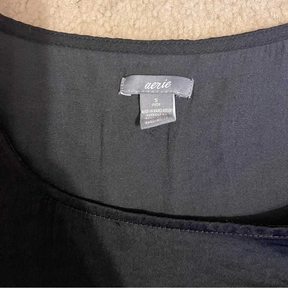 Aerie Black Short Sleeve Top - Picture 3 of 3